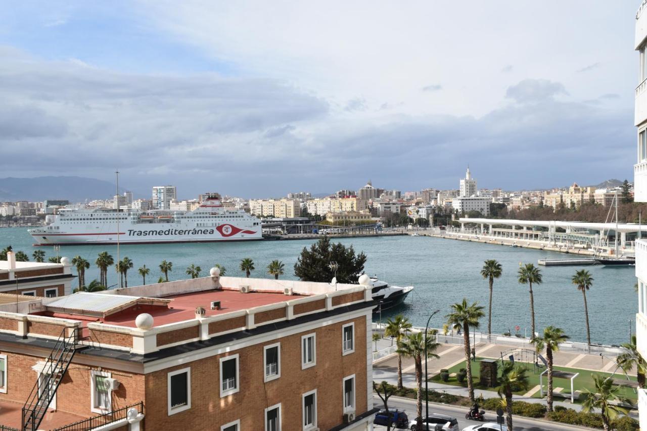 Apartment Port And Beach -Parking- Málaga Eksteriør billede